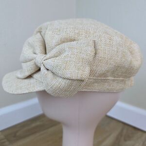 ☔️💜Vintage D&Y Cream Bow Adorned Newsboy Hat